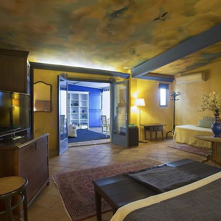 Hostal Blau بيرَتاياذا المظهر الخارجي الصورة